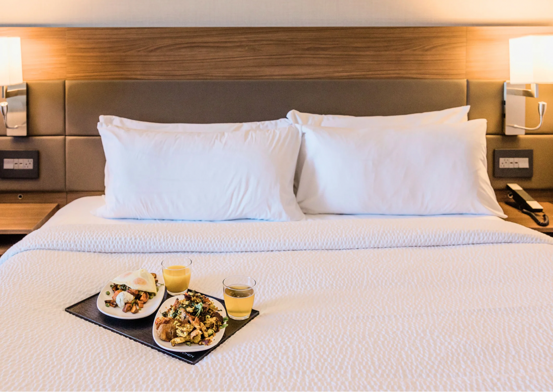 Cession du bail commercial avec ou sans le fonds de commerce : la clause imposant l’acte authentique et la présence du bailleur est valable